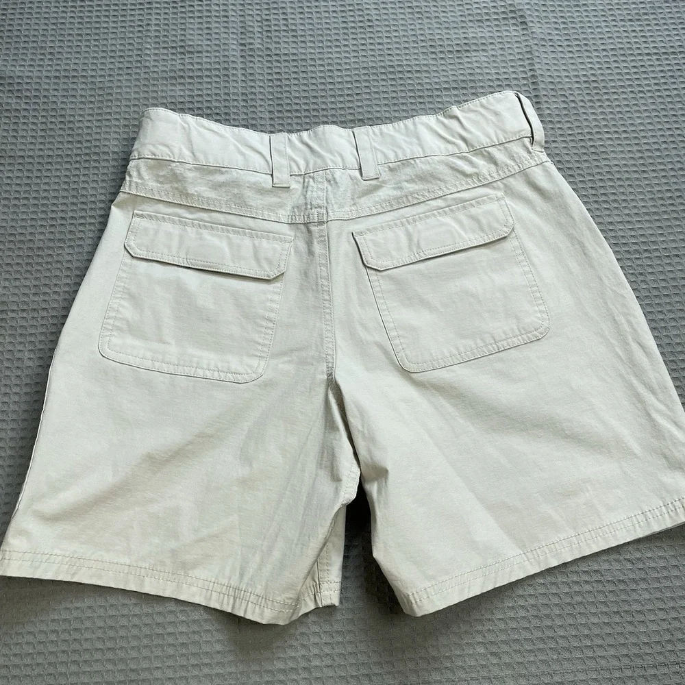Huk Next Level 7 Fishing Shorts Medium Men's Khaki Stretch UPF Cargo